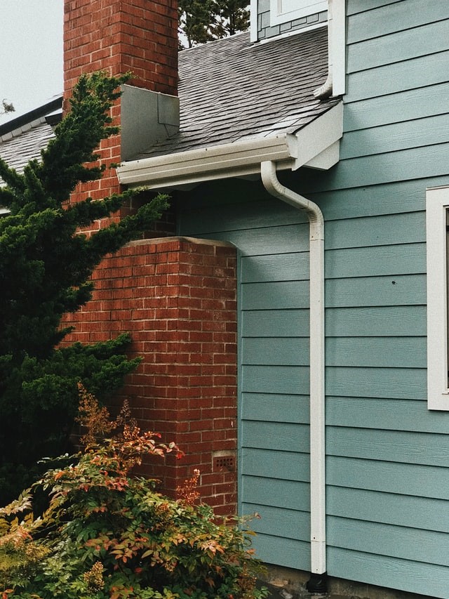 Gutter Downspout Installastion & Repair